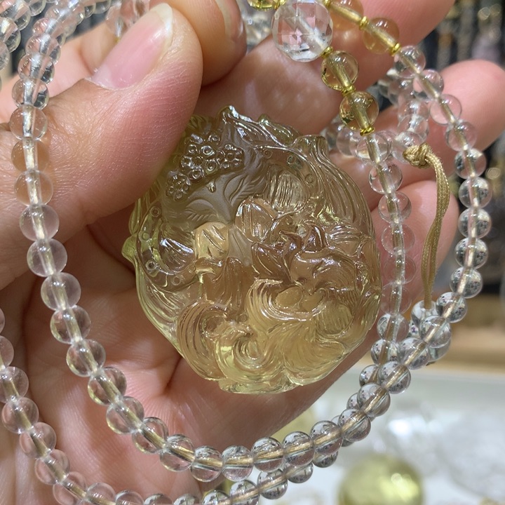 水晶颈饰未镶嵌遇*K天然