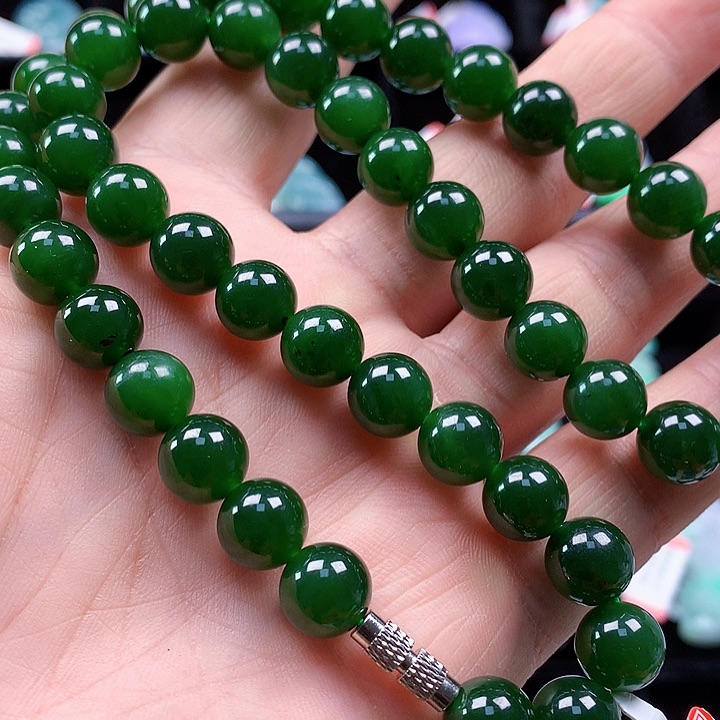 颈饰未镶嵌和田玉波*