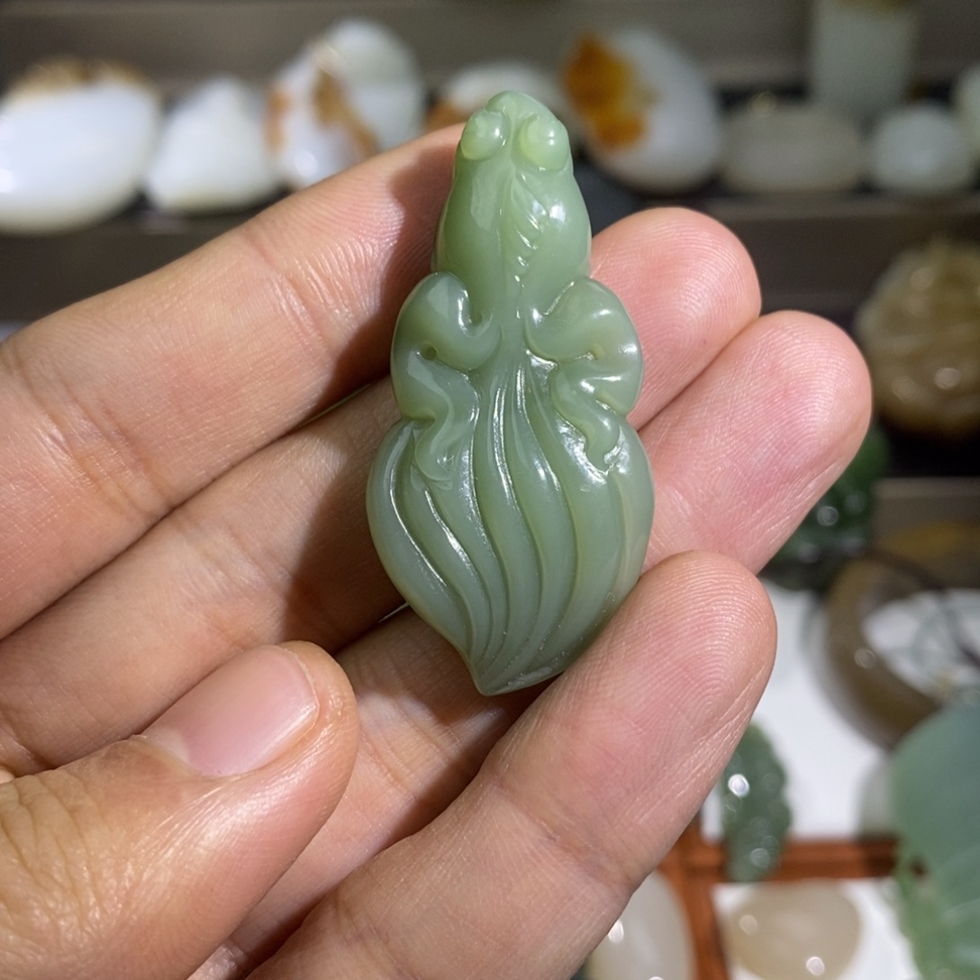 和田玉未镶嵌珠宝奇石