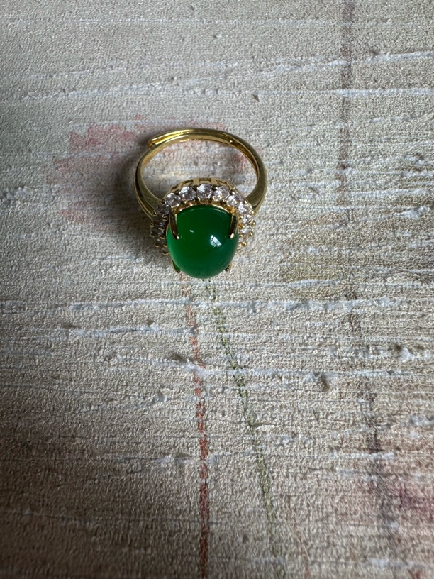 ys高冰高透玉髓戒指（无礼盒）sph0008