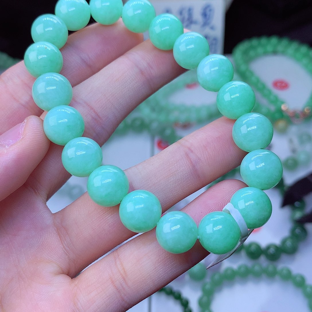 翡翠毛衣链未镶嵌