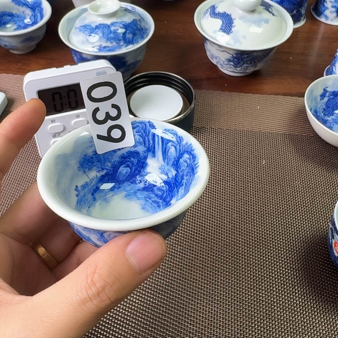 杯大****山景德镇陶瓷艺术展在