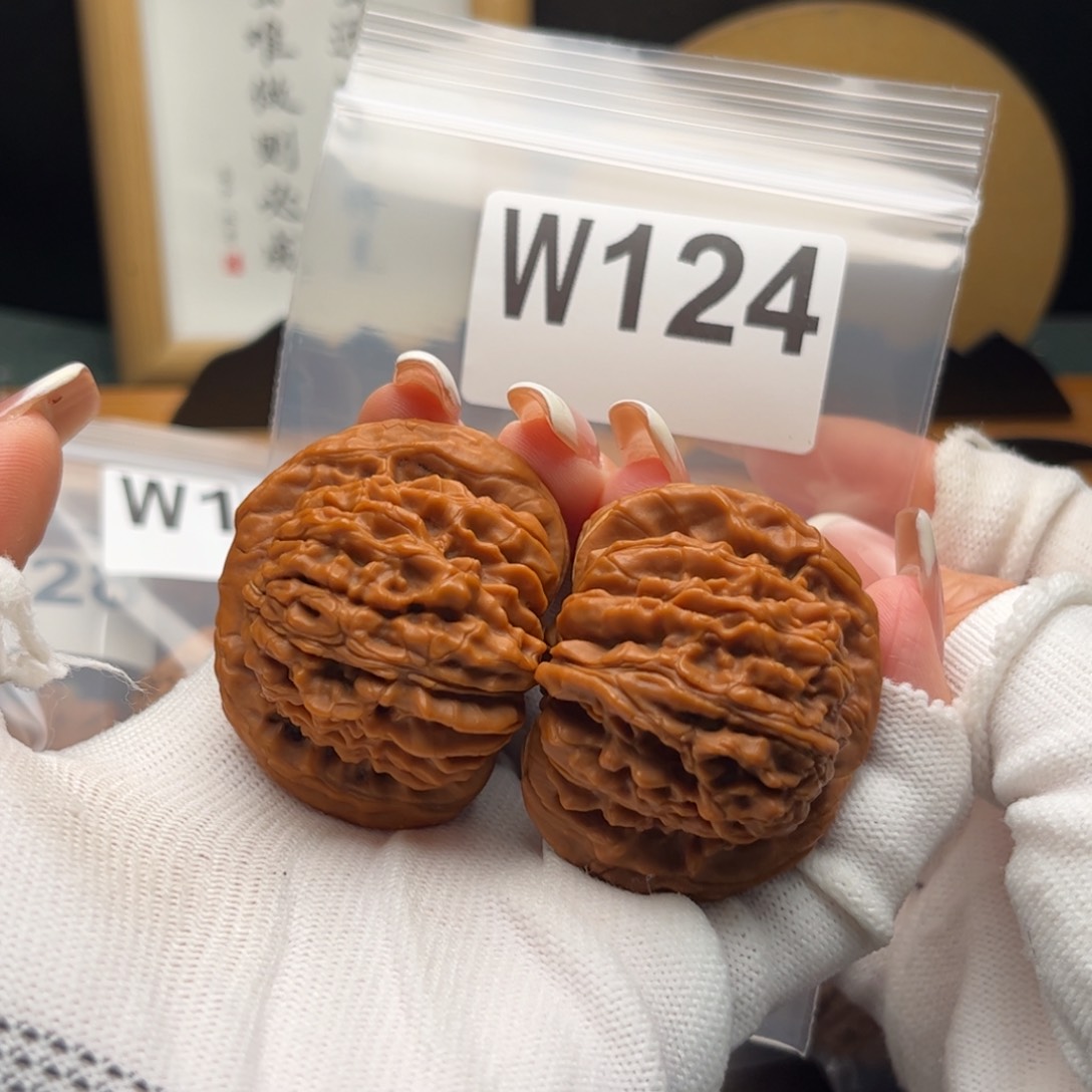 文玩核桃把件46楼w 124