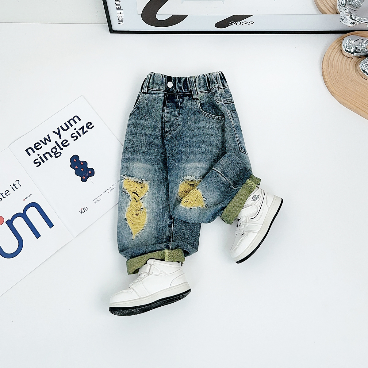 男童裤子春夏款儿童牛仔裤2025新款春装宝宝 HZ25189悠悠童话童装