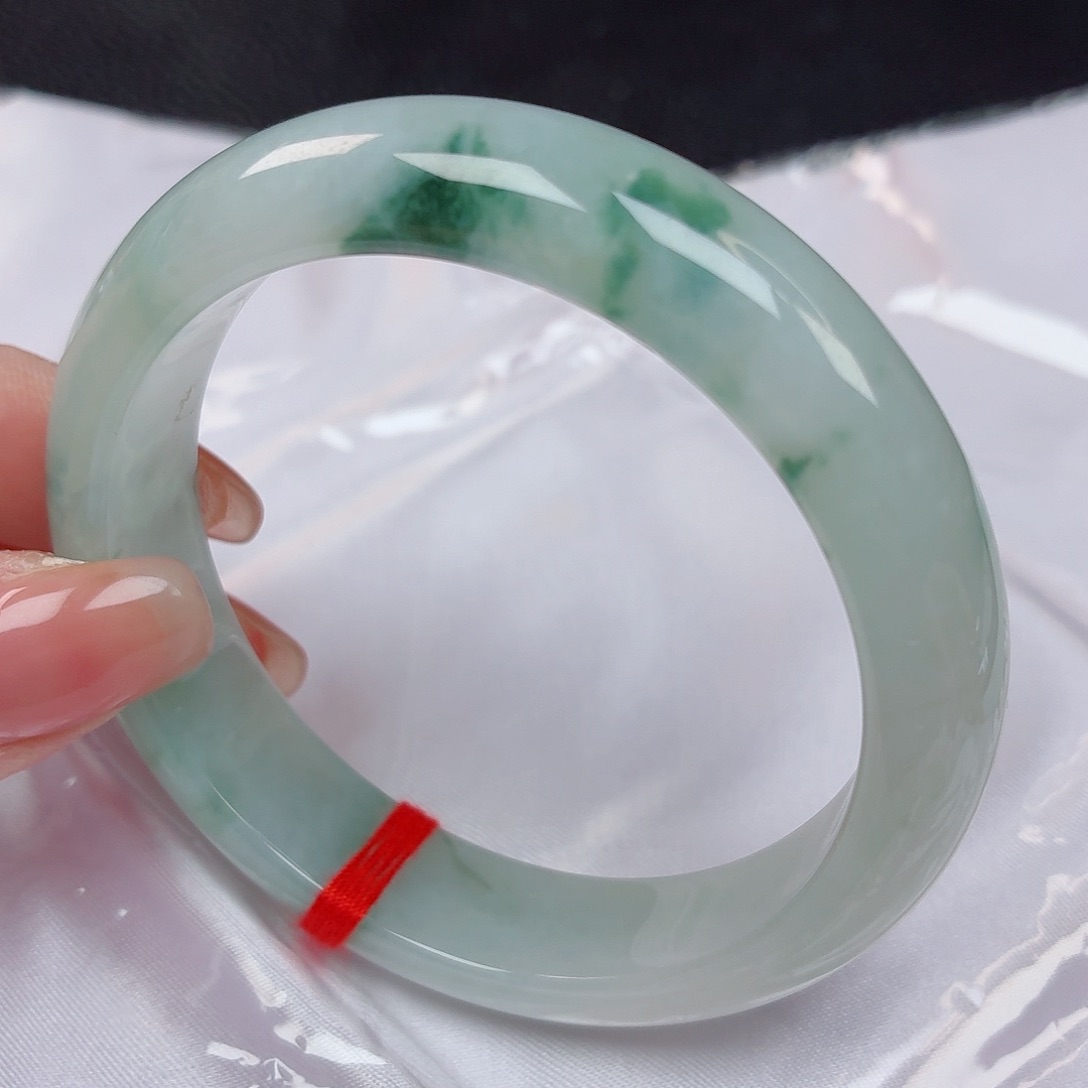 翡翠手镯未镶嵌56