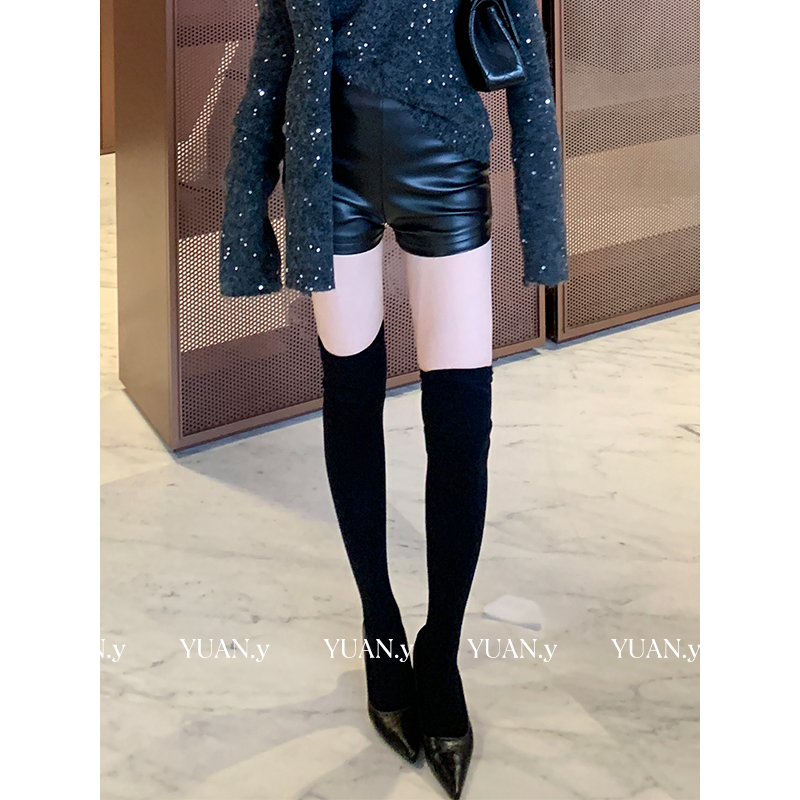 媛媛【质感超越】美式辣妹黑色PU皮裤女冬包臀靴裤A字短裤子#DK0149