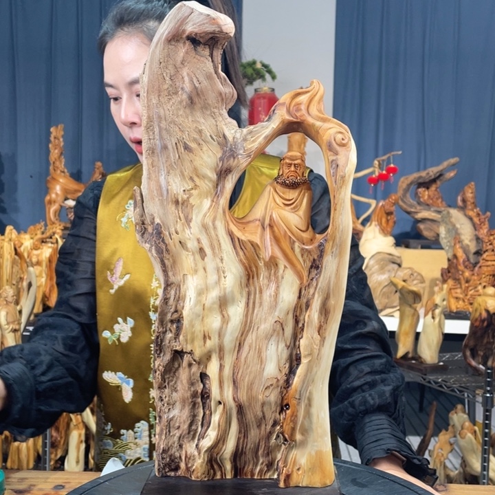 柏木（崖柏）随型摆件