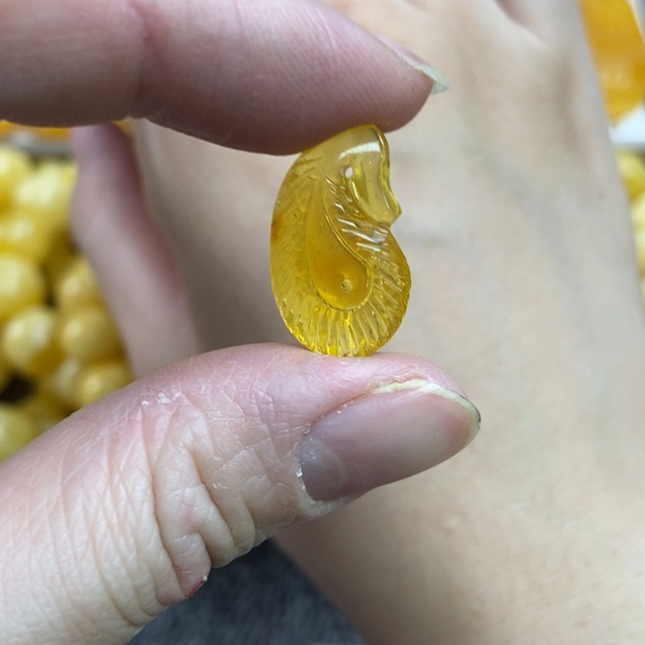 琥珀珠宝奇石未镶嵌74