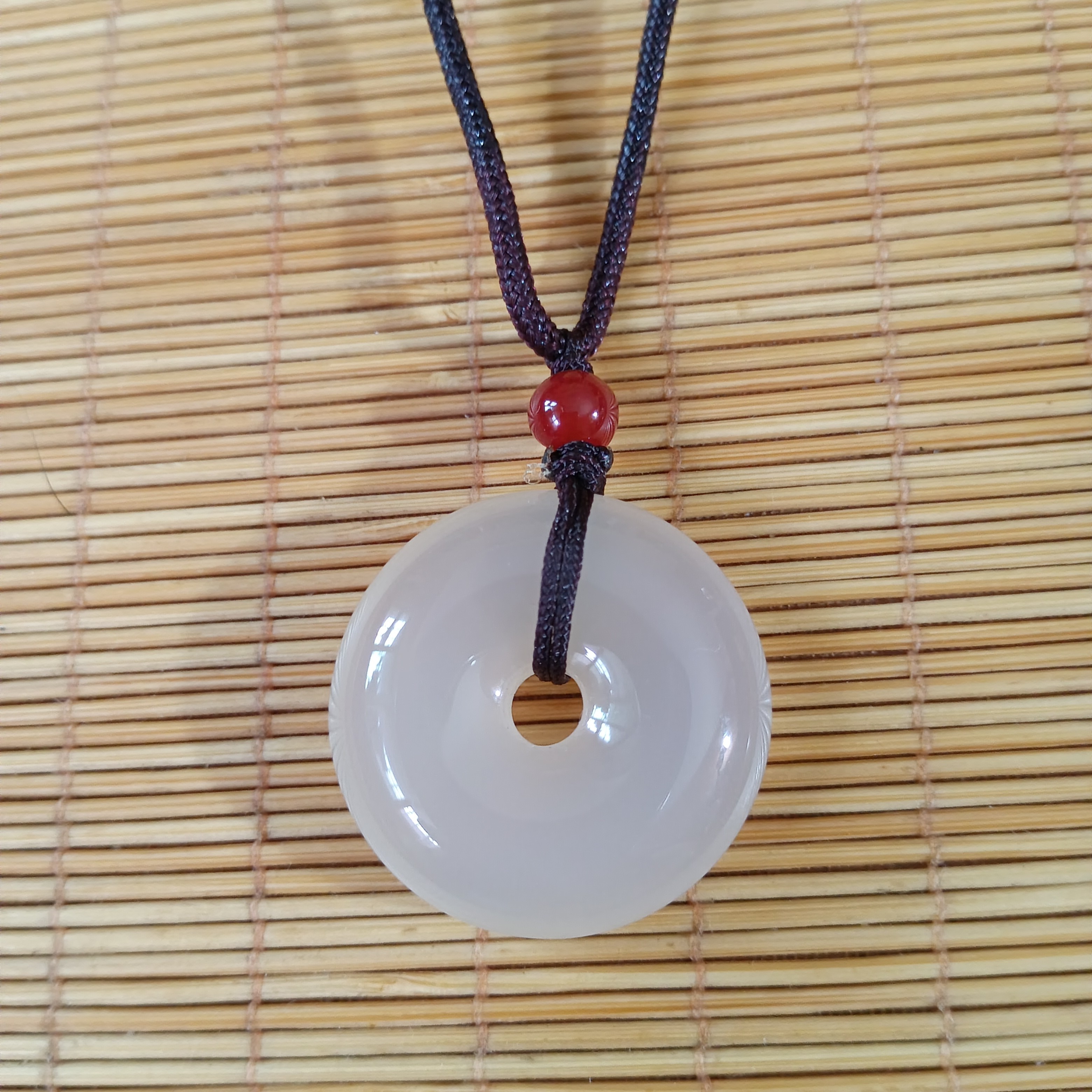 天然玛瑙平安扣吉祥将祝福平安，