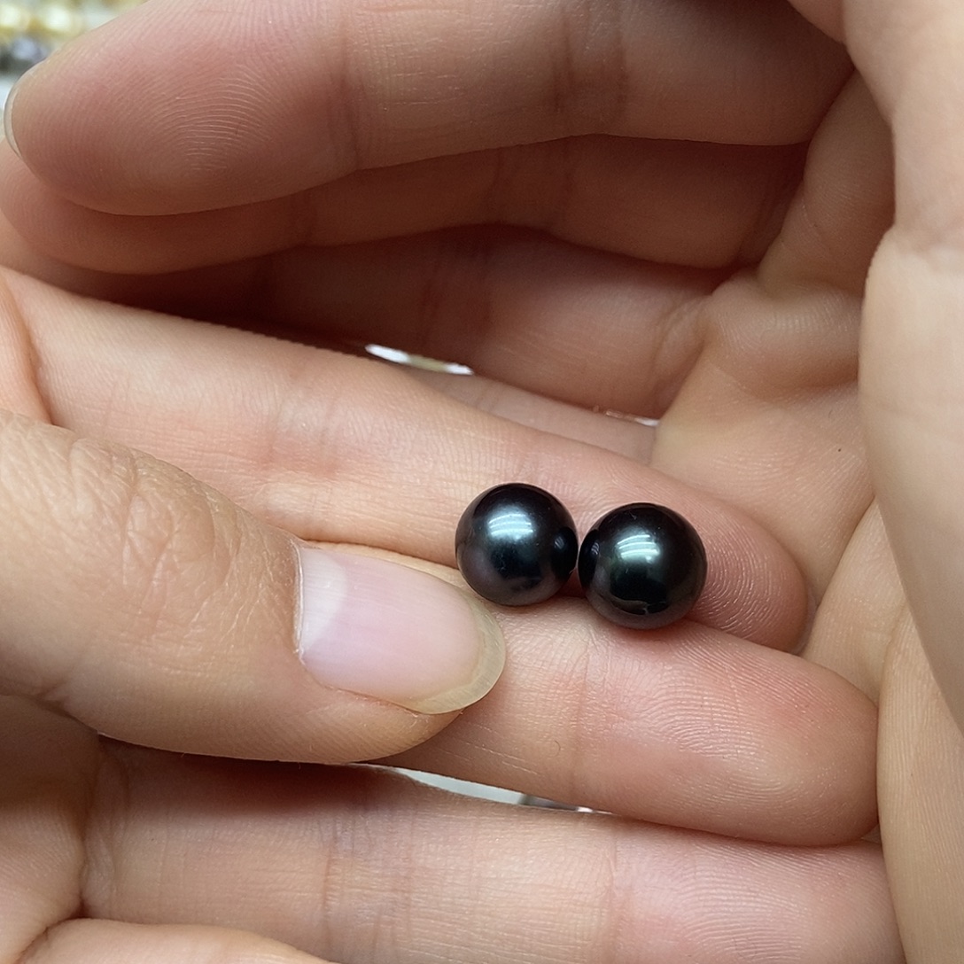 18K金镶嵌耳饰海水珍珠