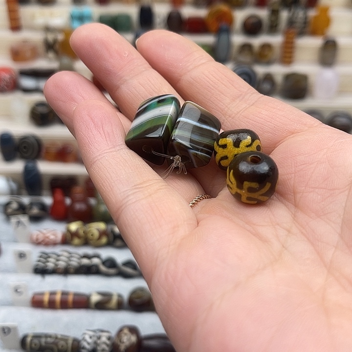 未镶嵌颈饰玛瑙/玉髓