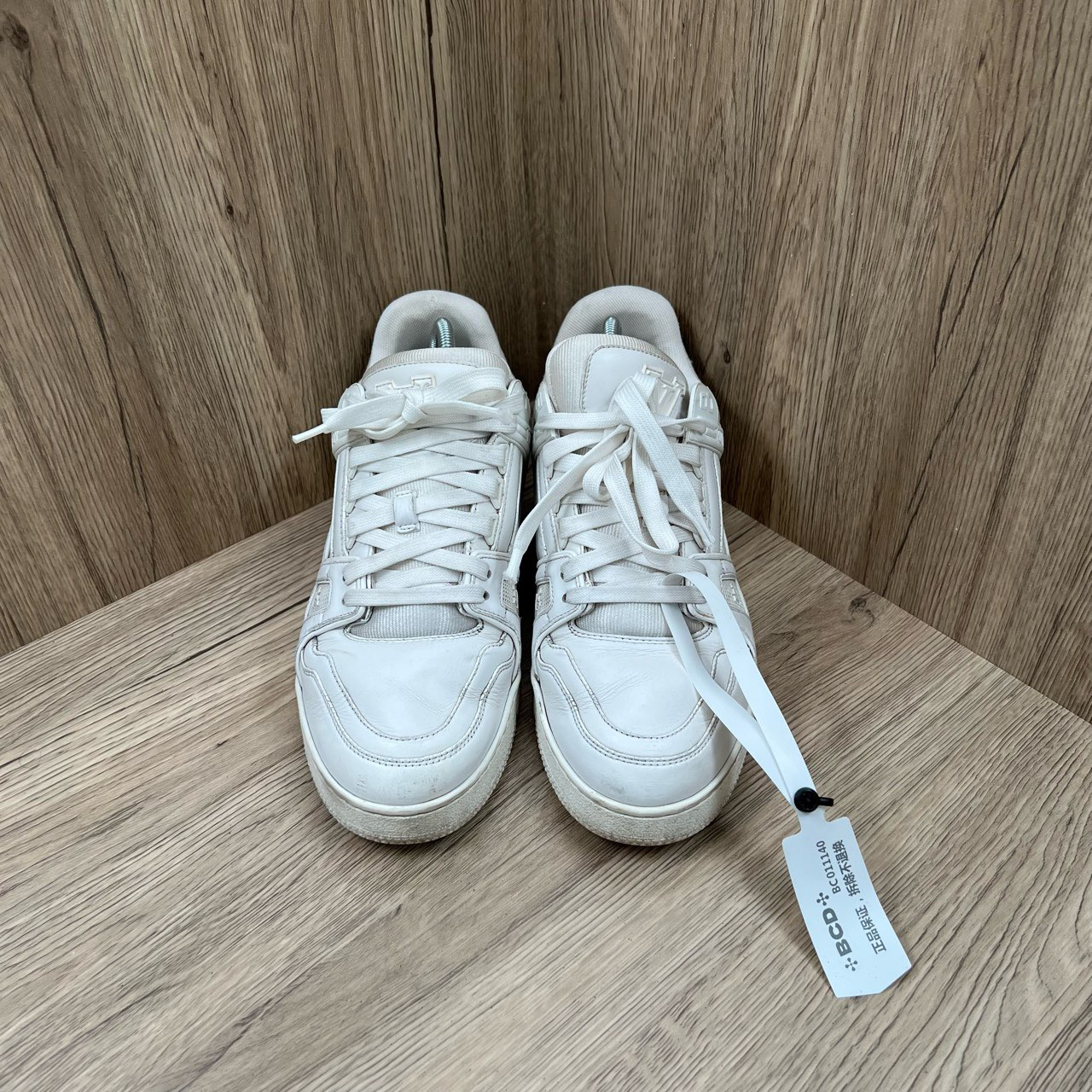 90新 LouisVuitton/路易威登 白色板鞋 40.5码/9新/10500/无配件