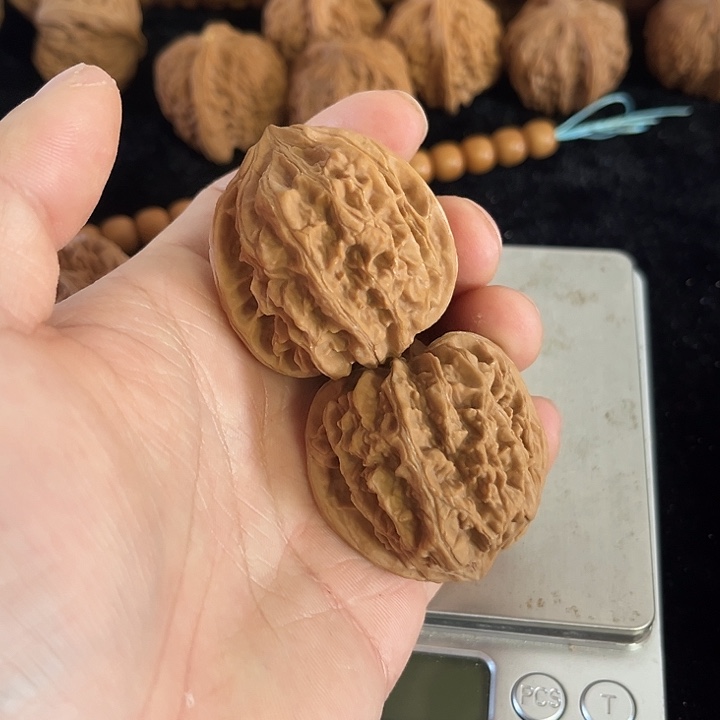 文玩核桃把件39左右钢炮粗筋，编号003