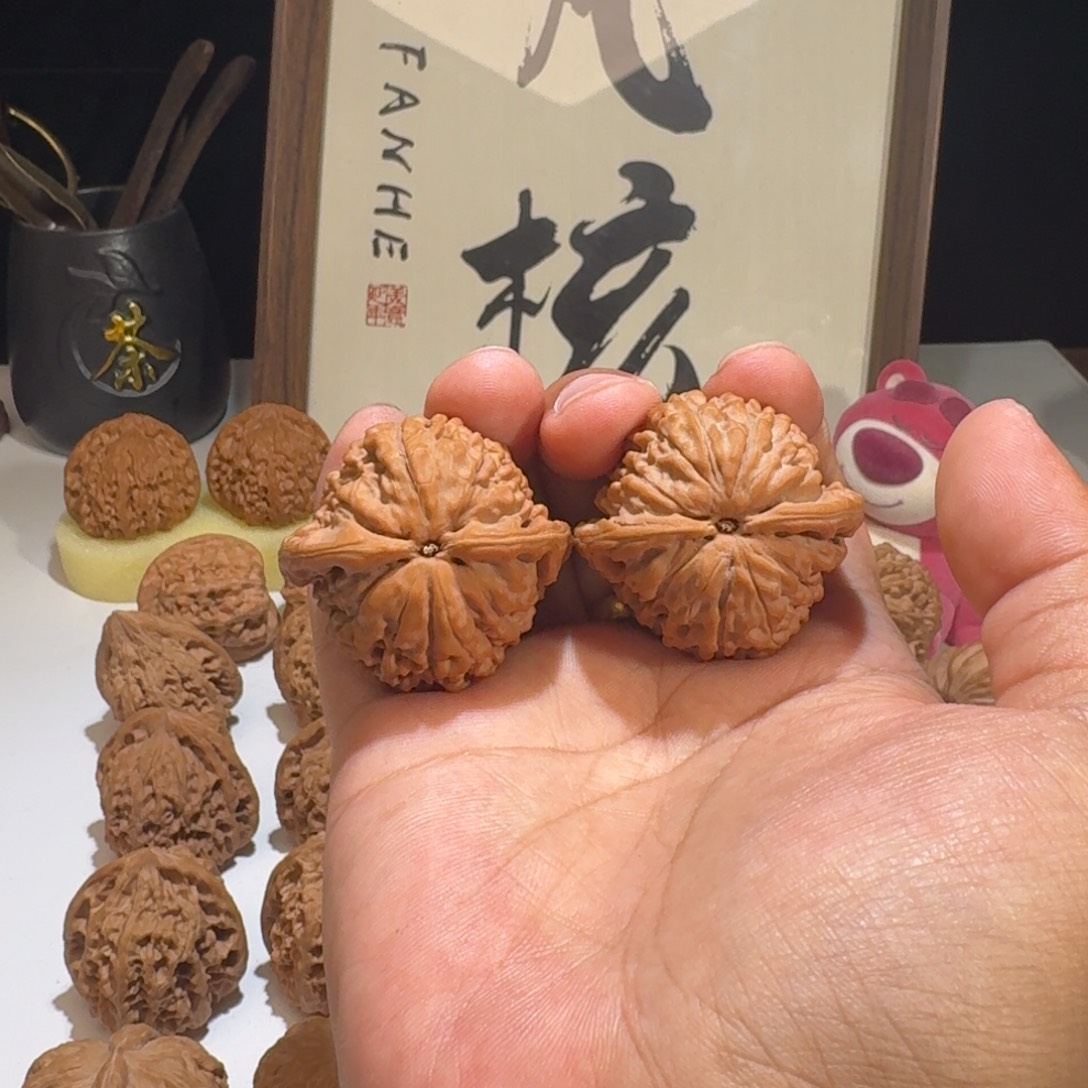 奥***育文玩核桃吊坠41尺寸全品莲花虎头