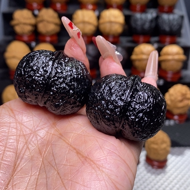 文玩核桃把件晓**泰伦元宝3号