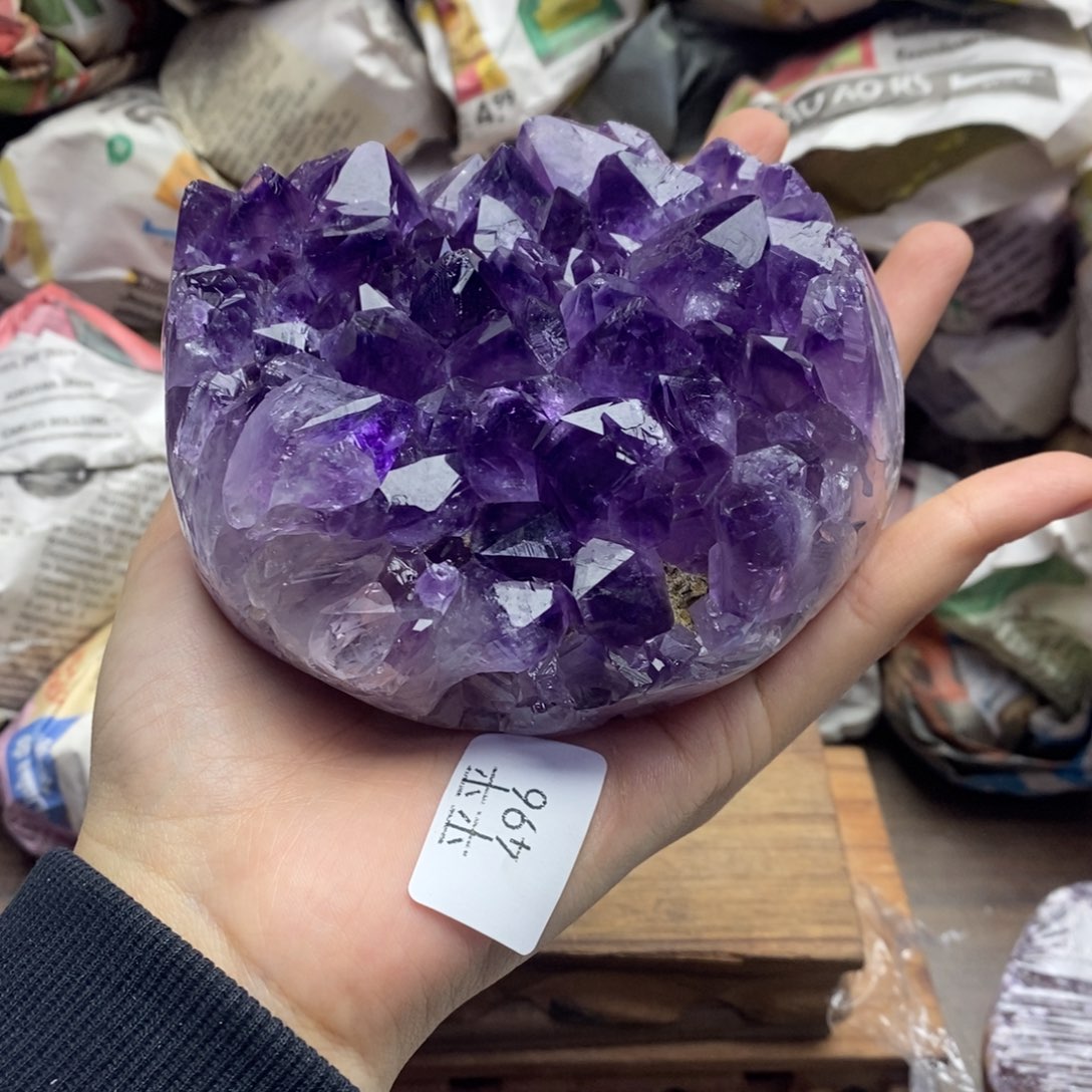 未镶嵌水晶大型摆件（非配饰）