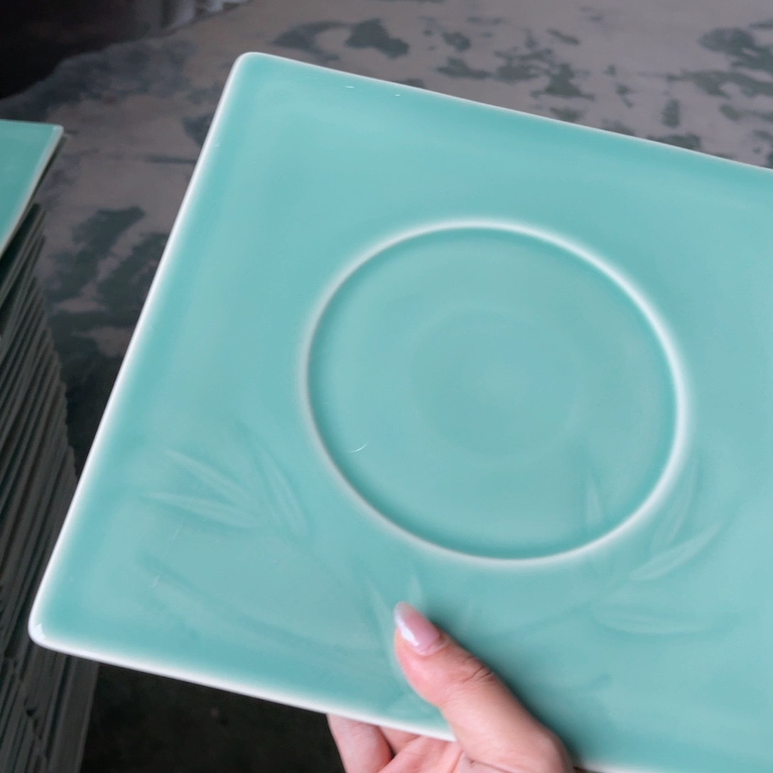 青瓷哈哈哈哈哈哈哈哈