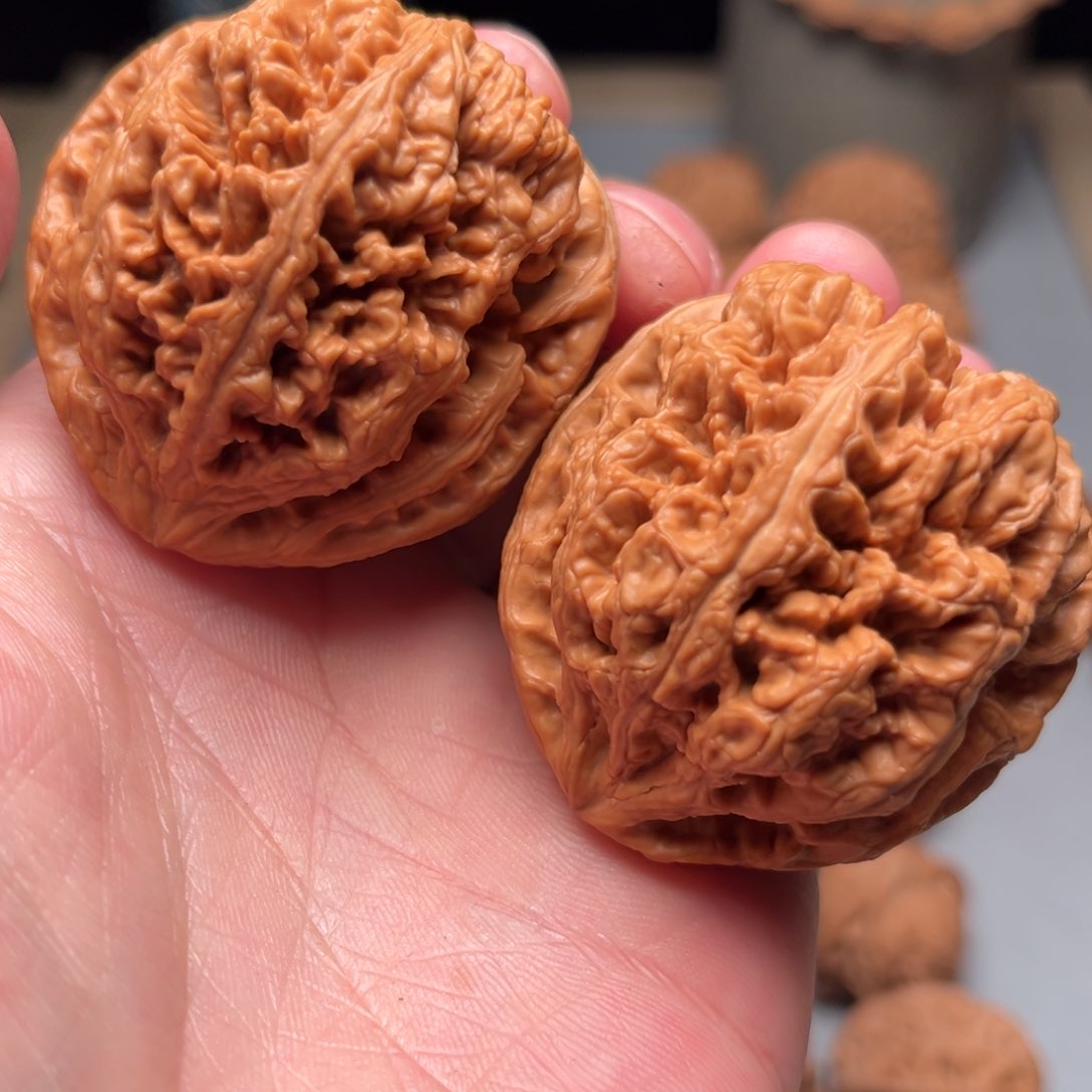 文玩核桃吊坠46原装全品粗筋