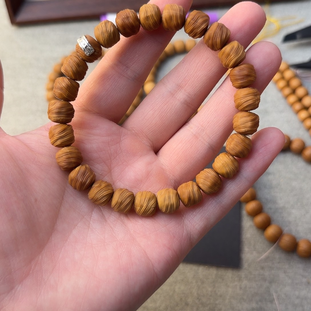 银标镶嵌鬼印猴头手串反油