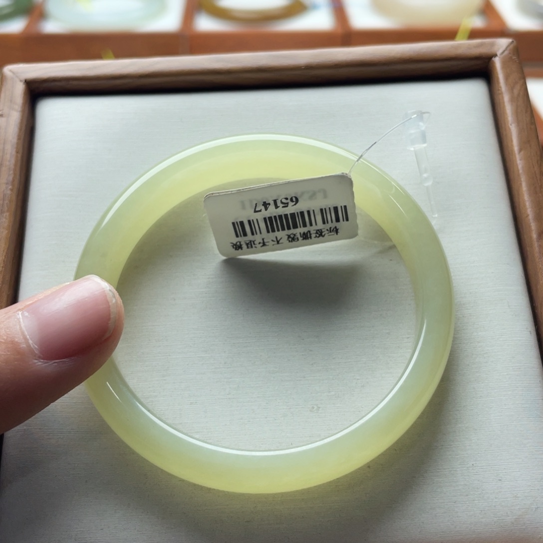 【闪购商品】和田玉手镯未镶嵌51.3