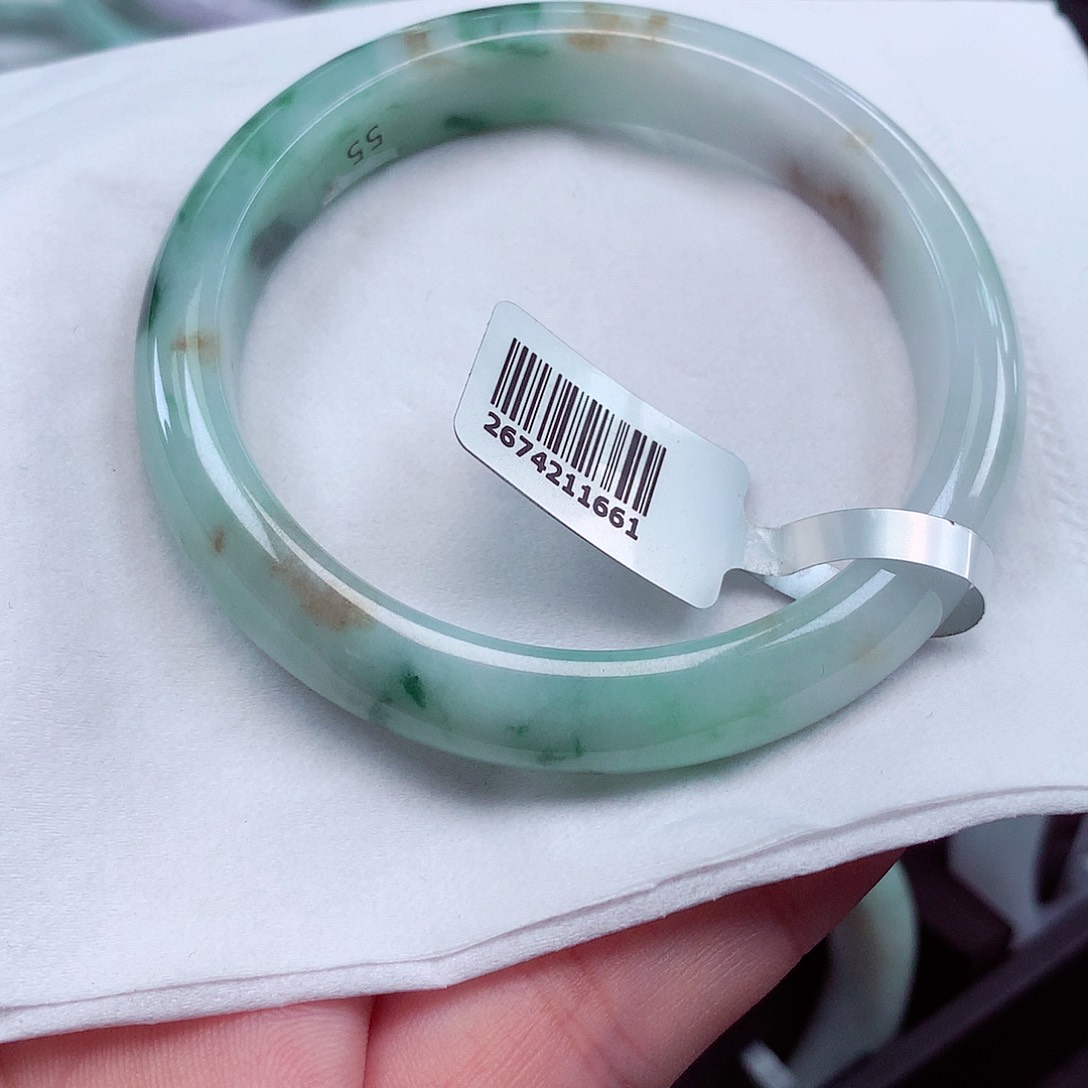 翡翠手镯未镶嵌暴****连圈口55