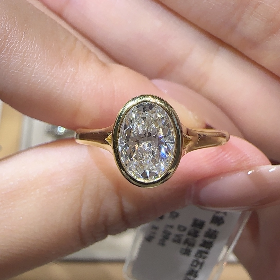 18K金镶嵌实验室培育钻石复古包镶椭圆1卡