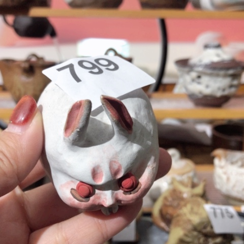 缘***瓷木有一点点的小姐姐