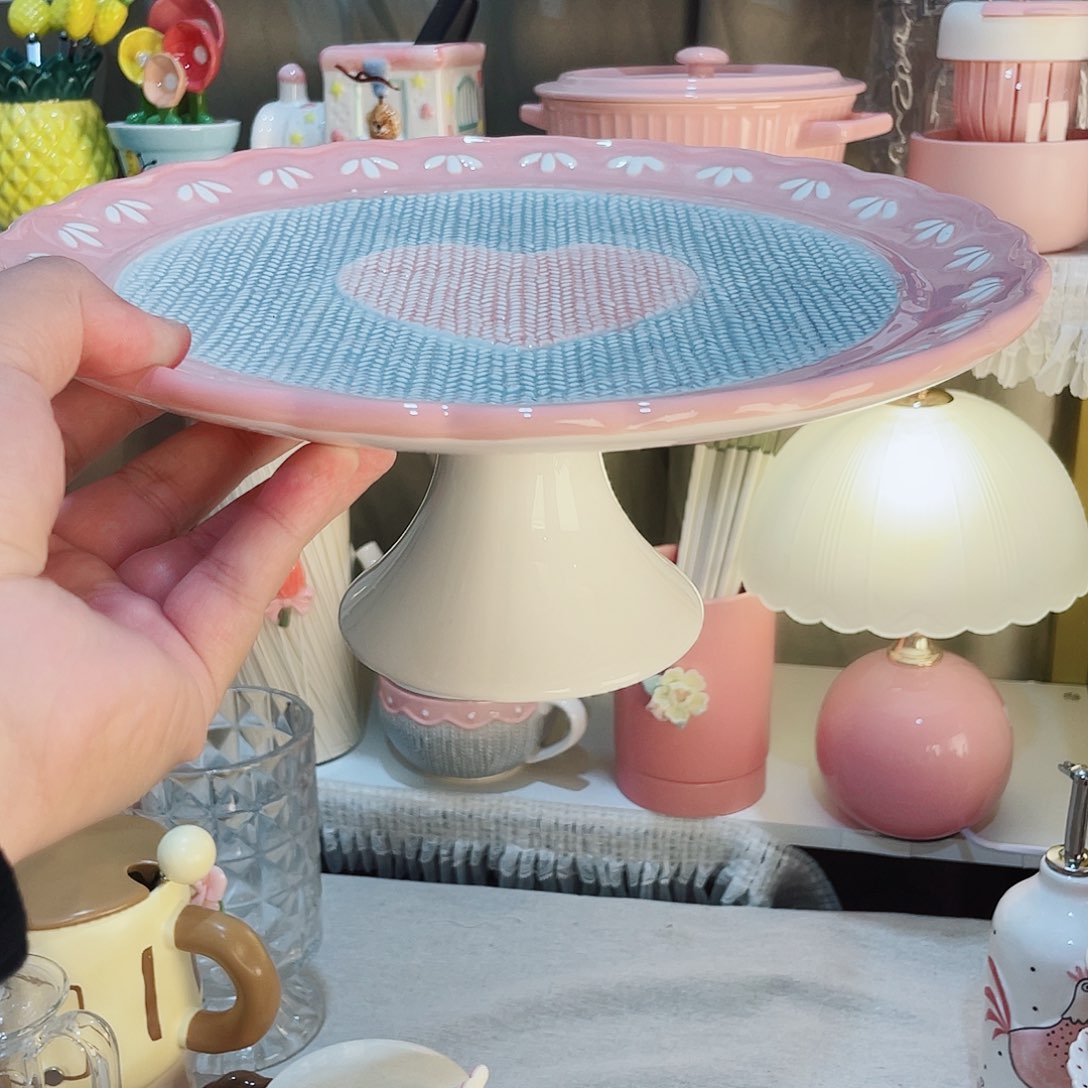 瓷片数量不多先到先得