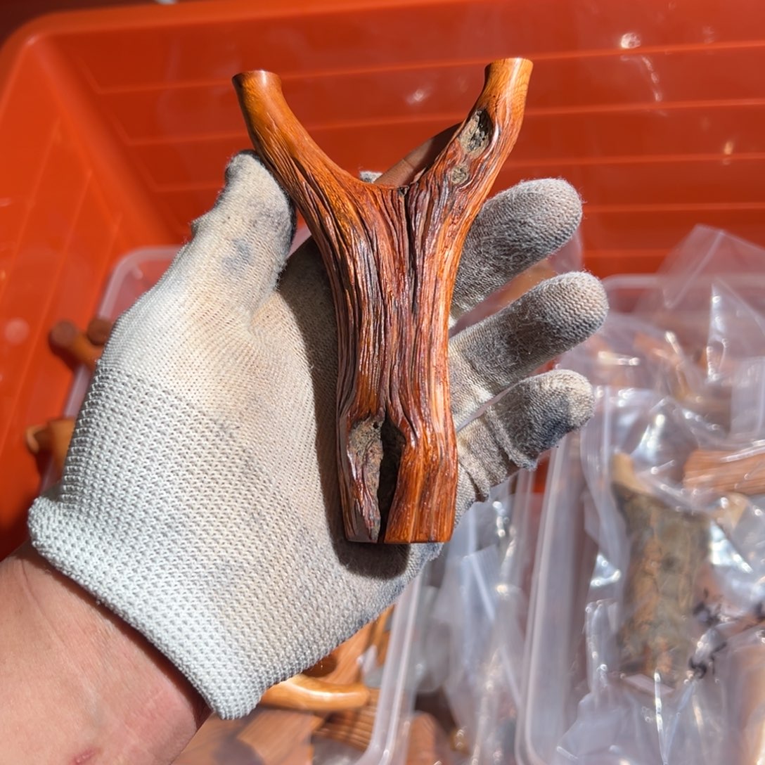 ****]火琉璃树杈木弓手工制作