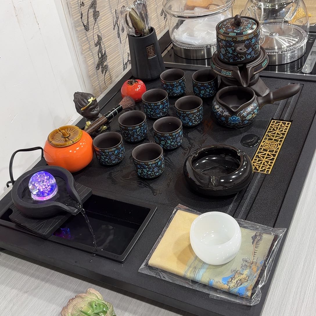 245756866886898789878998