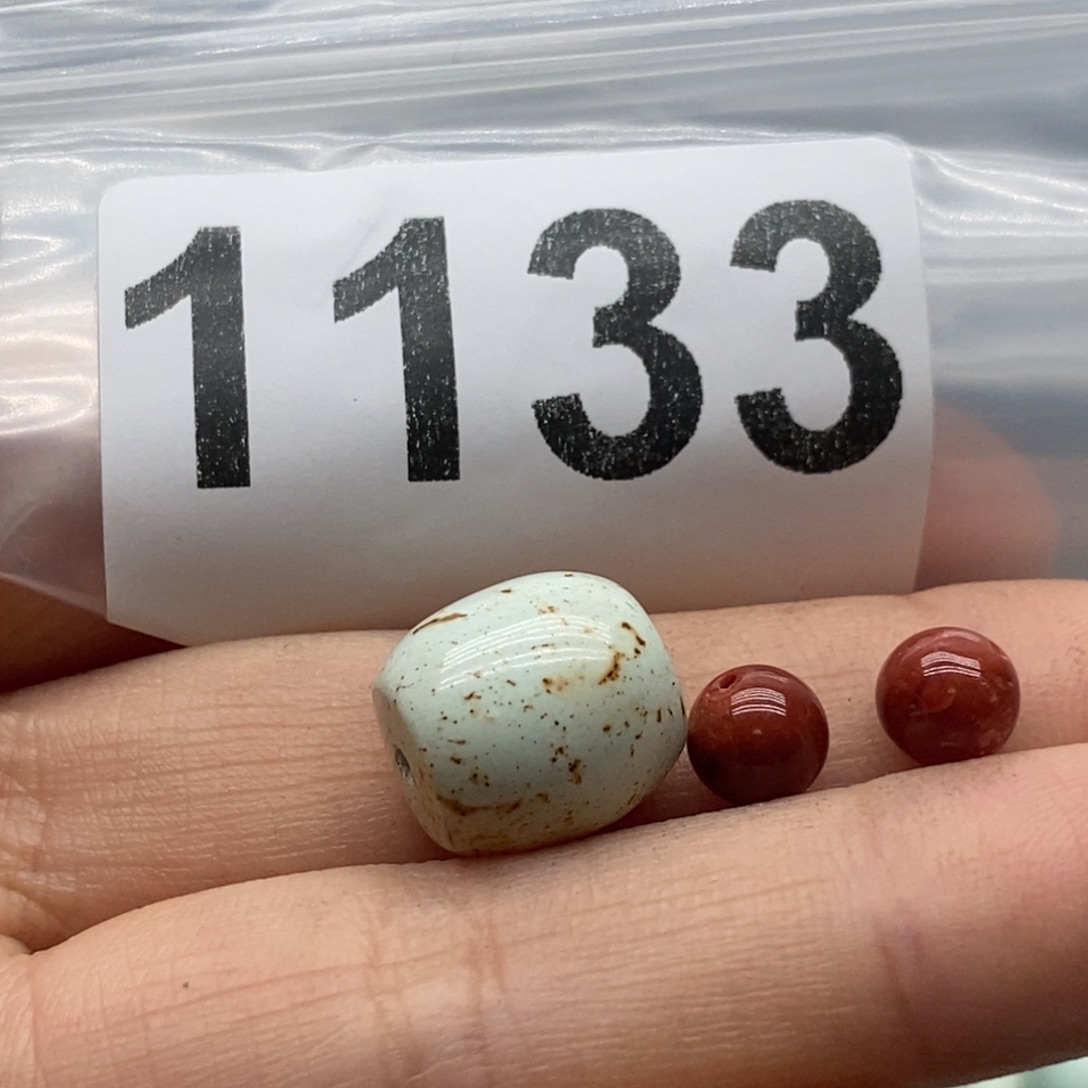 南红玛瑙颈饰未镶嵌