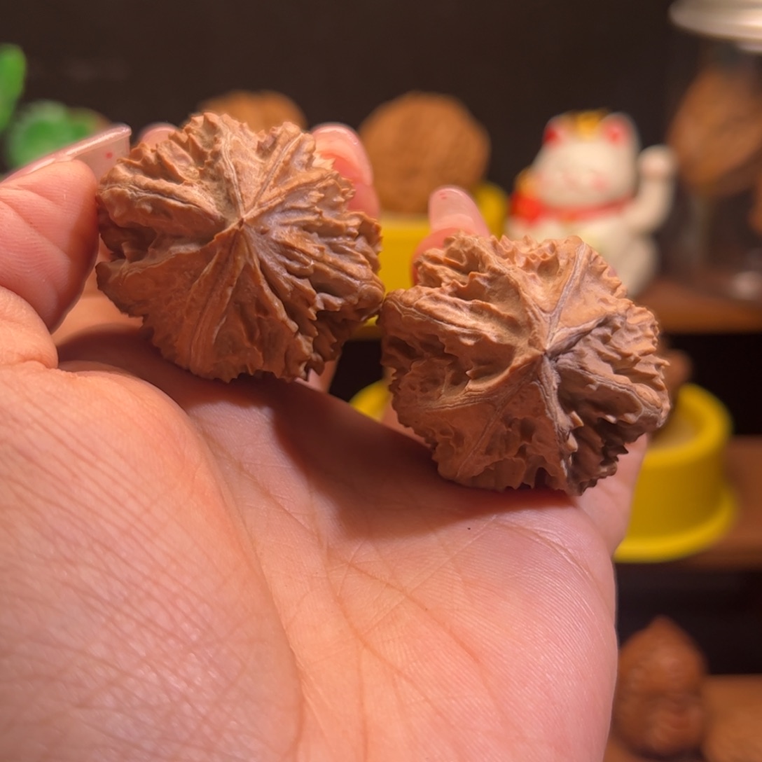 文玩核桃吊坠核桃33磕碰