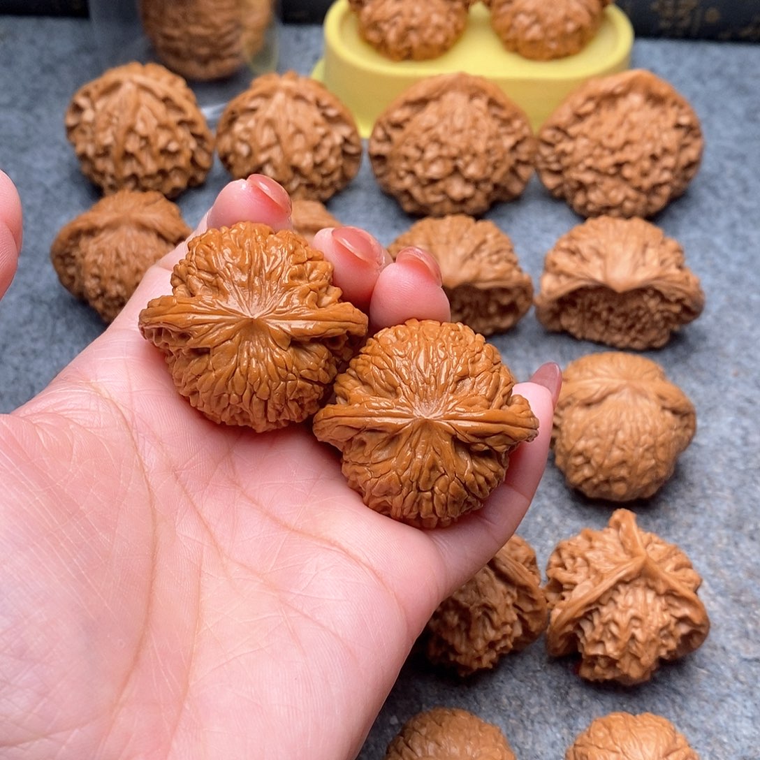 文玩核桃把件好**好精品天花板磨盘狮子头41全品