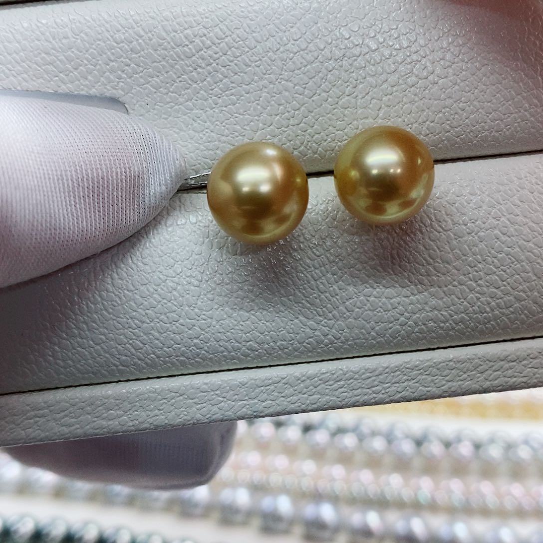 18K金镶嵌耳饰海水珍珠10-11