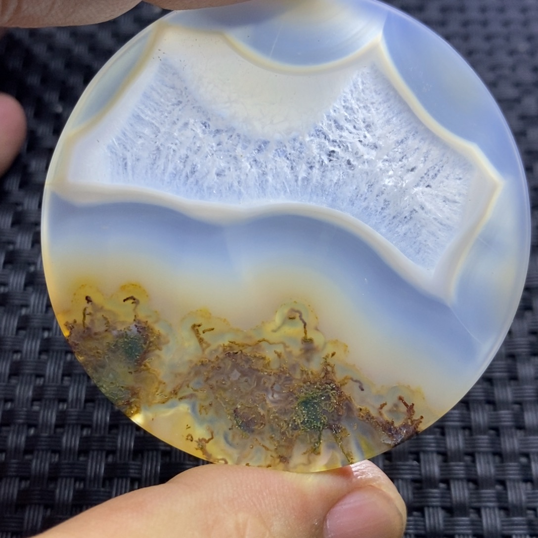 乘***2玛瑙/玉髓未镶嵌颈饰