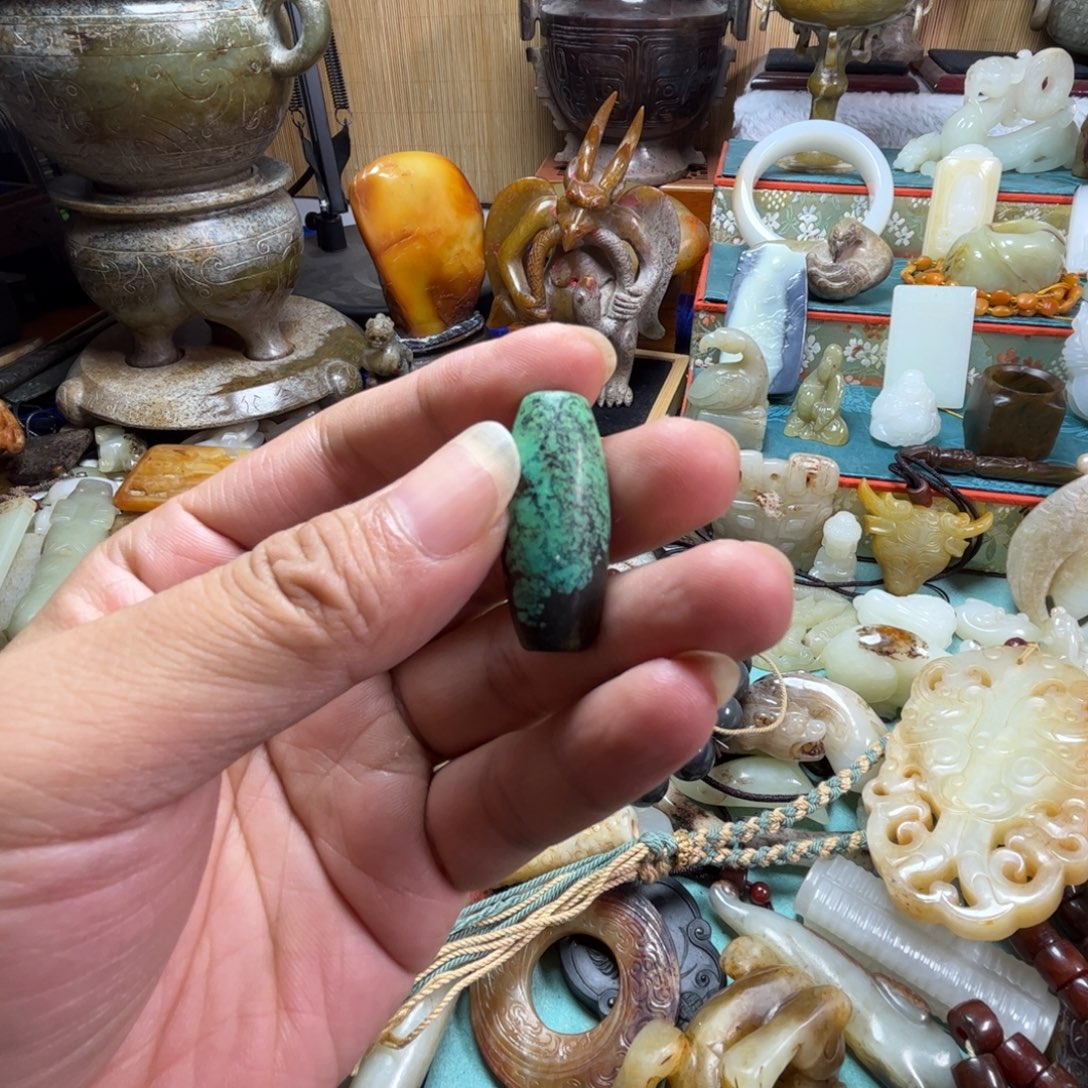 和田玉未镶嵌吊坠(不含链)