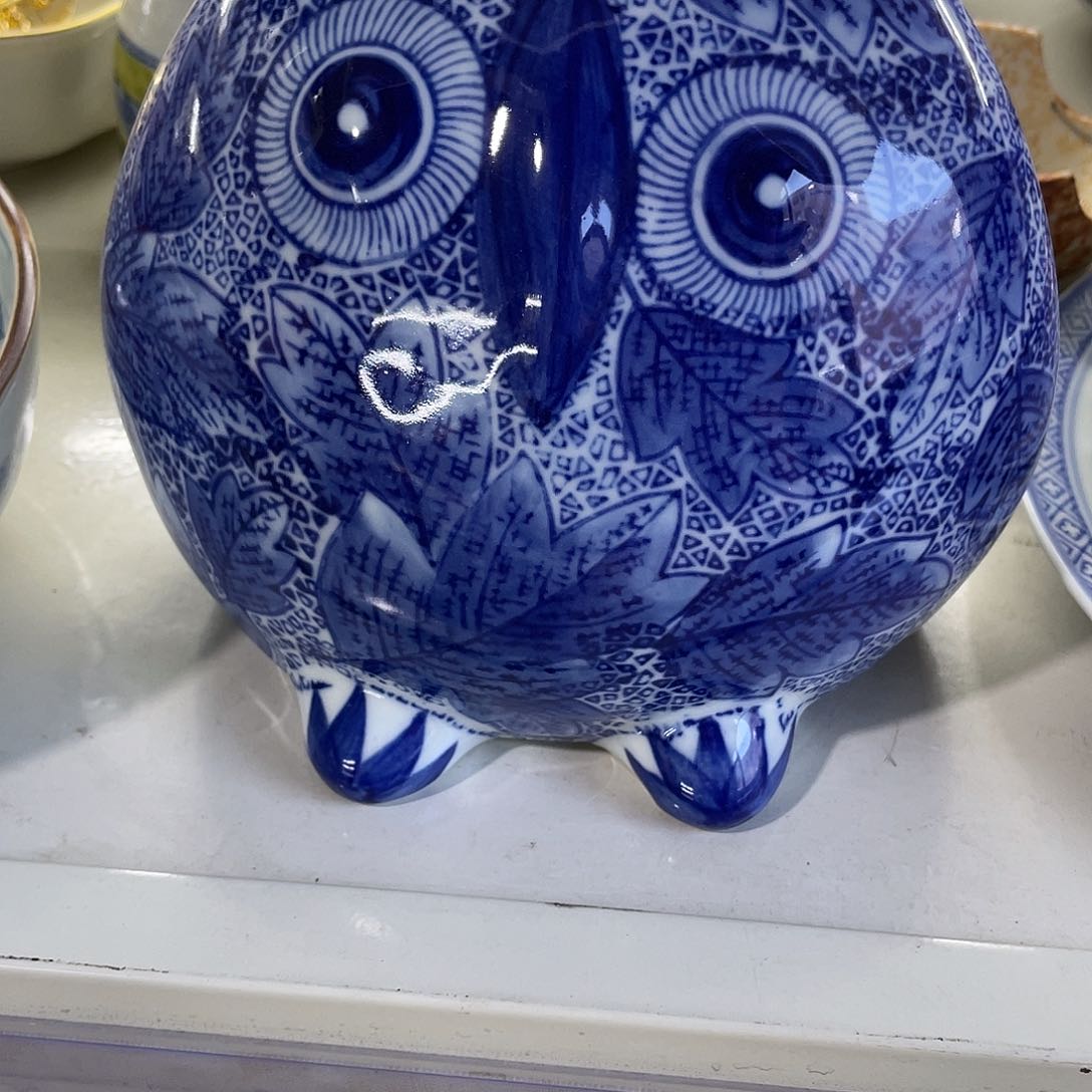 瓷片东**猪哈哈哈我真的要把它吃掉哈哈啊