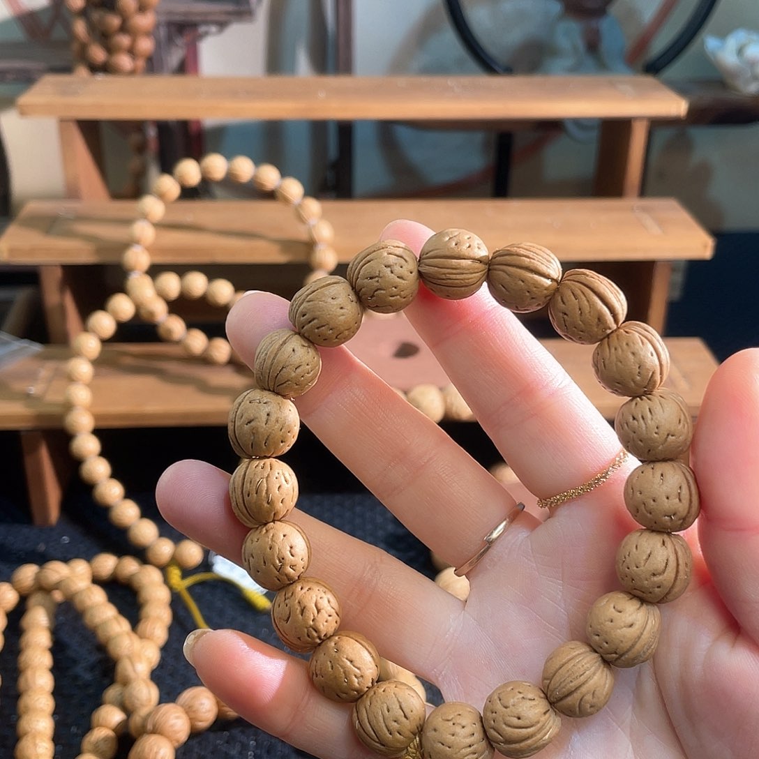 翻***山11加野生桃核单圈手持