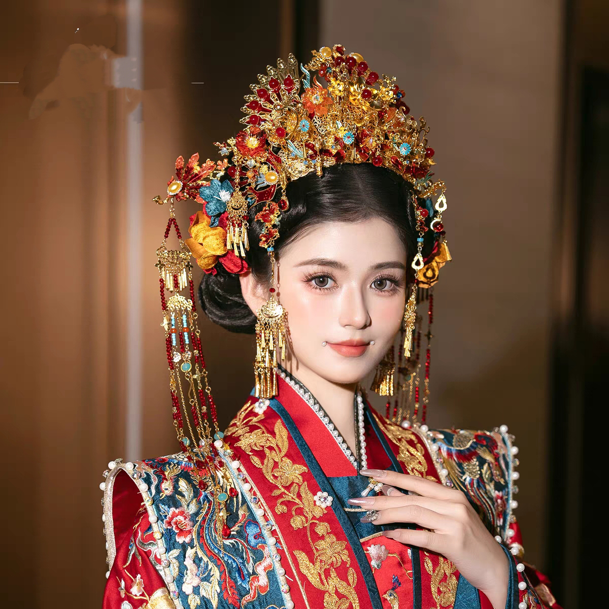 新娘头饰奢华大气红色新娘复古公主明制公主风