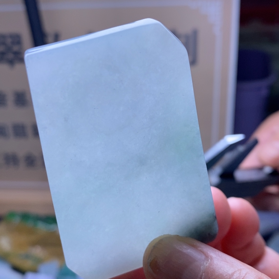 定制翡翠未镶嵌         