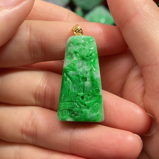 颈饰未镶嵌翡翠吊坠