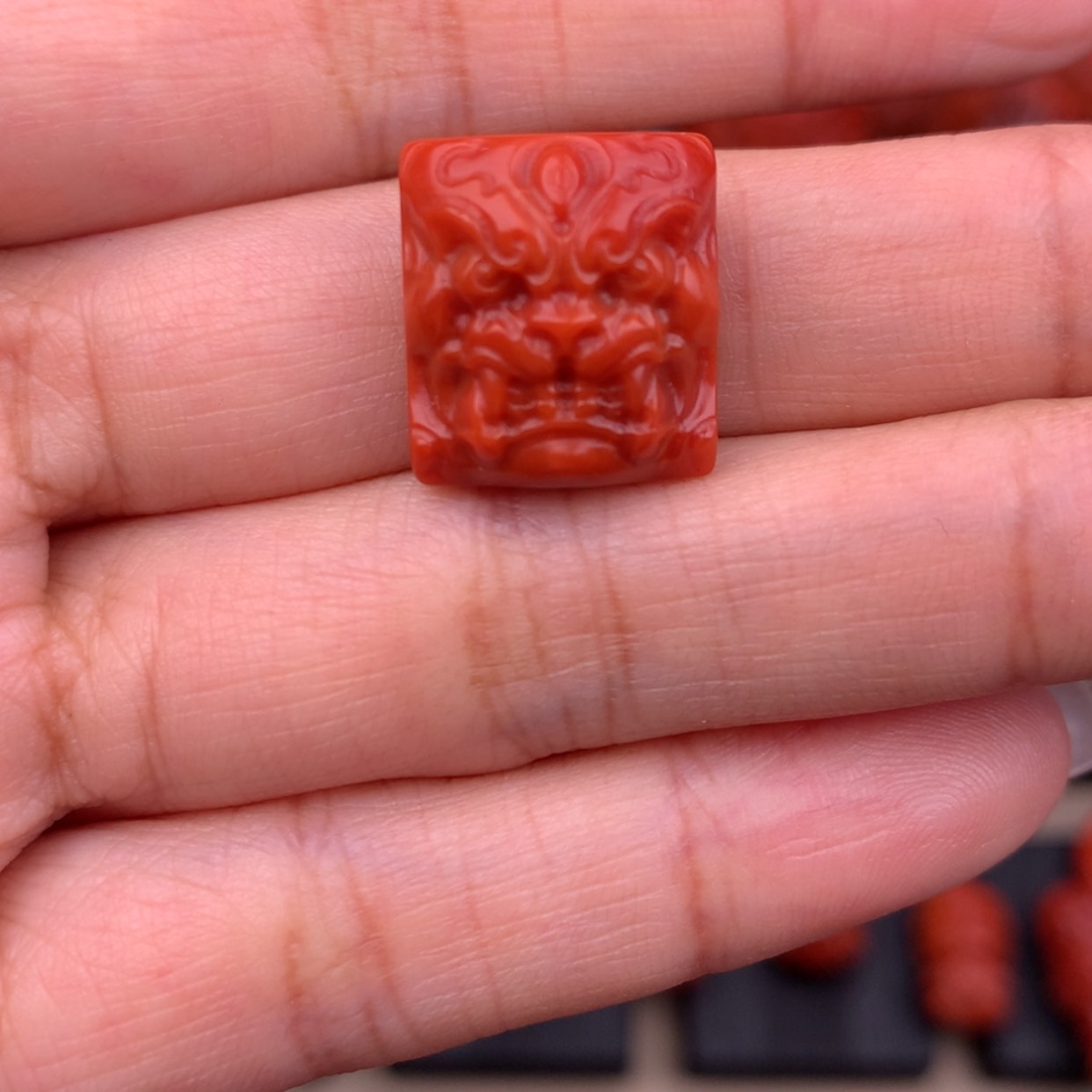 【闪购商品】南红玛瑙兽面未镶嵌?****?