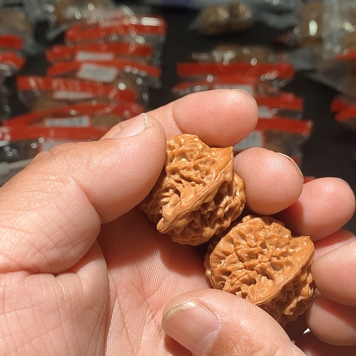 文玩核桃吊坠峥*秦闷