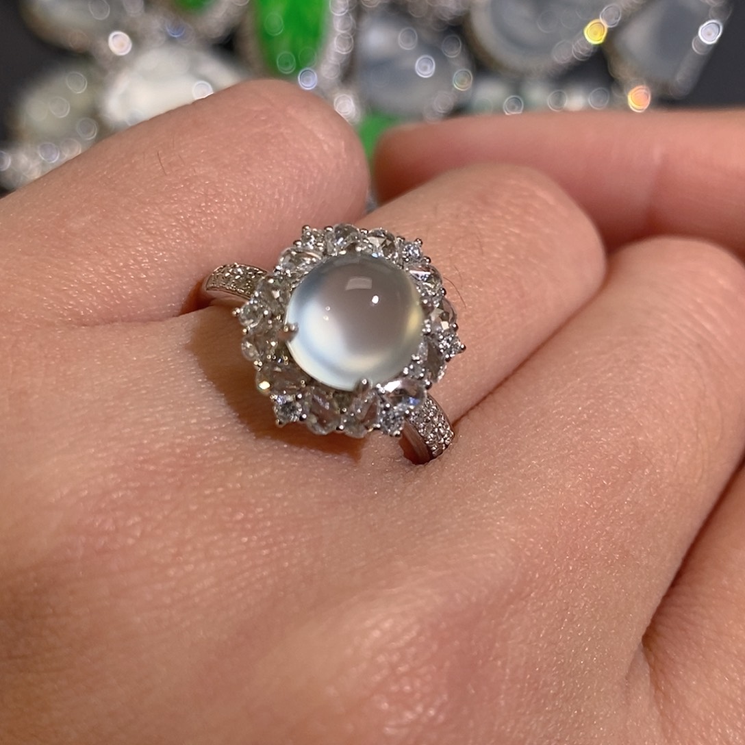 翡翠戒指18K金镶嵌天然缅甸A货翡翠