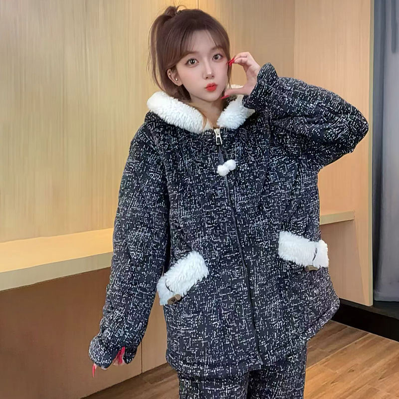 2025冬季新款高定高档女士三层夹棉睡衣女套装保暖加绒加厚家居服