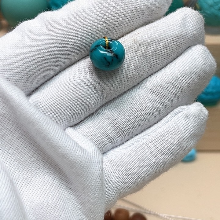 绿松石珠宝未镶嵌