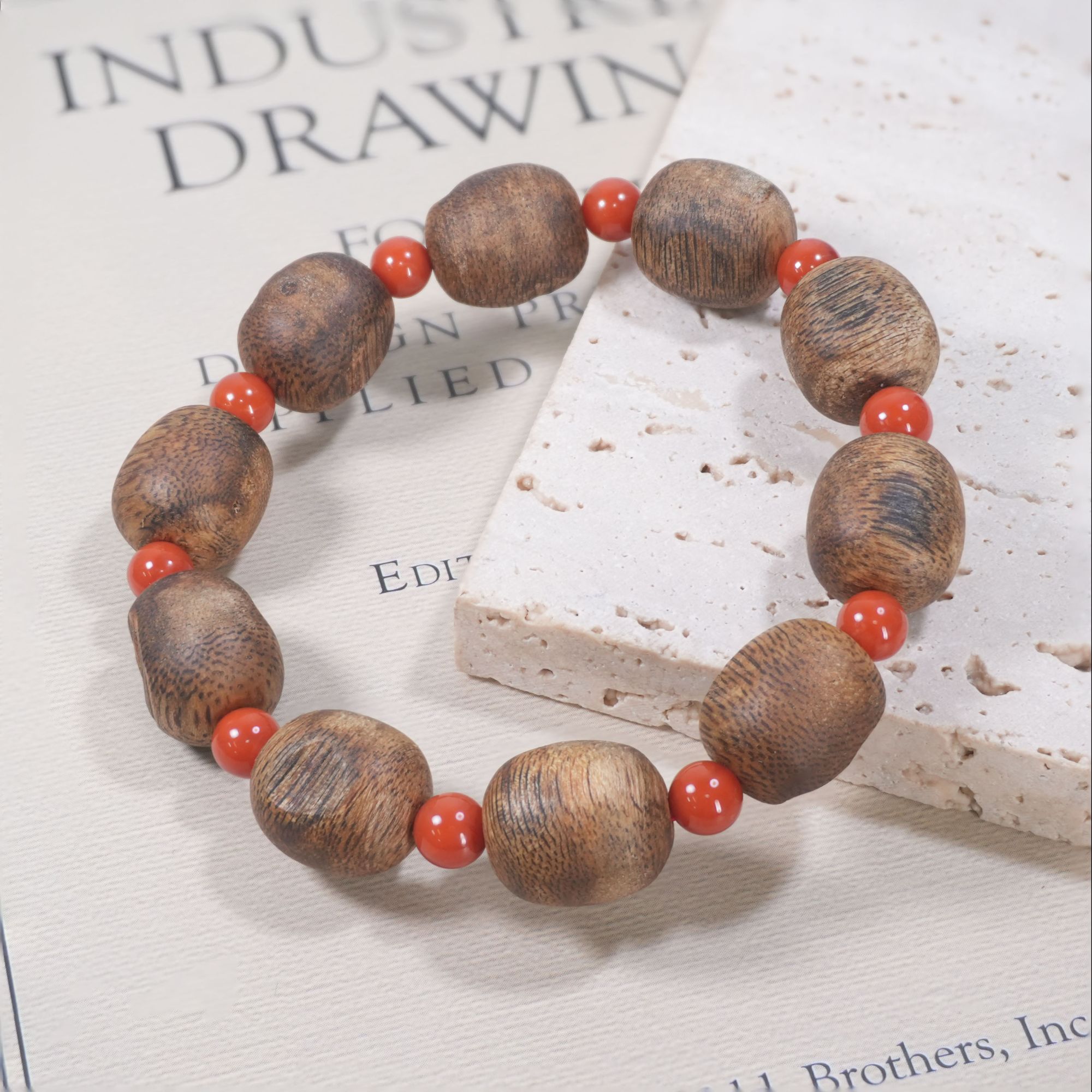 沉香Fiilo「玲珑」定制设计款 沉香手串 多样性发一