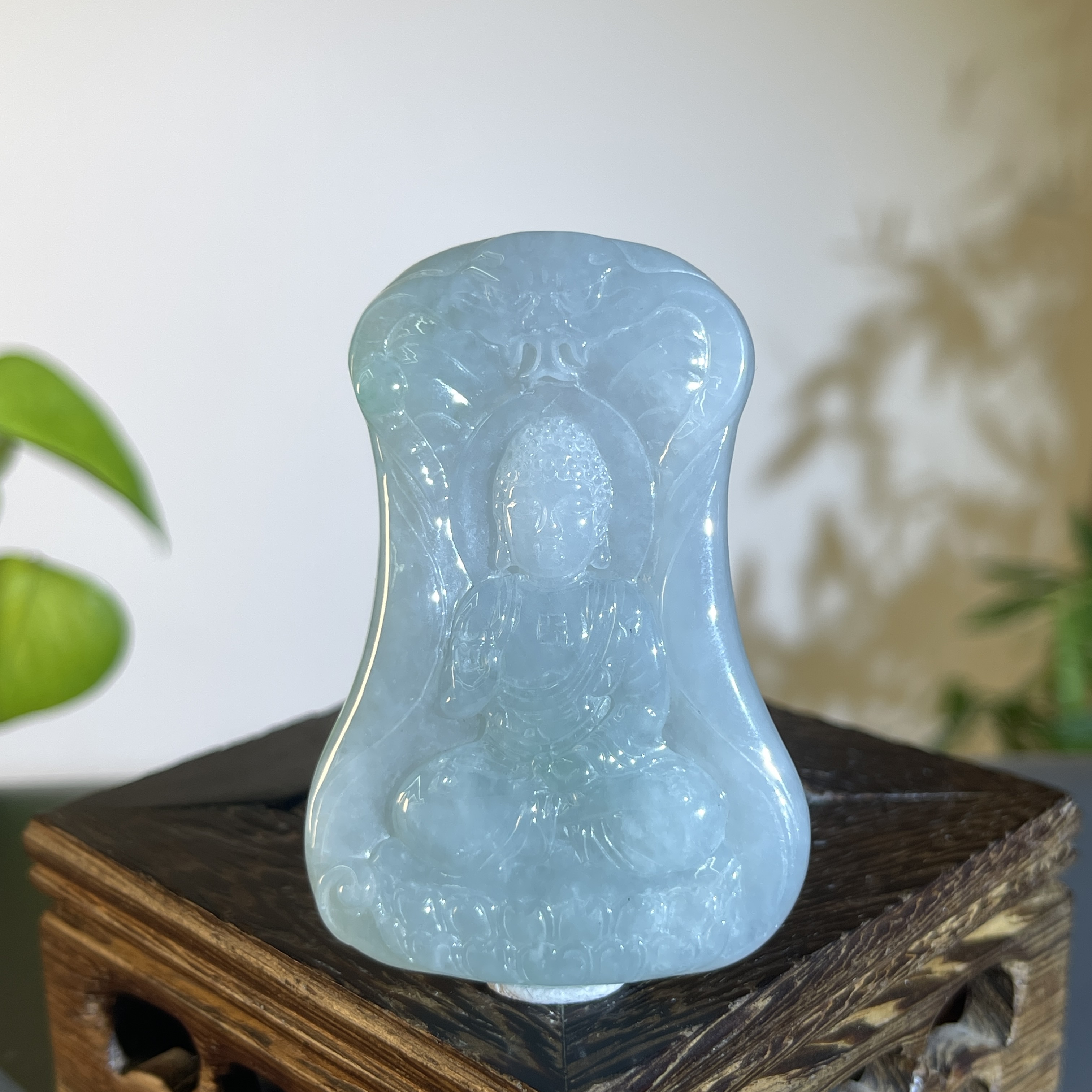 JXW14-91 天然缅甸翡翠A货 大日如来