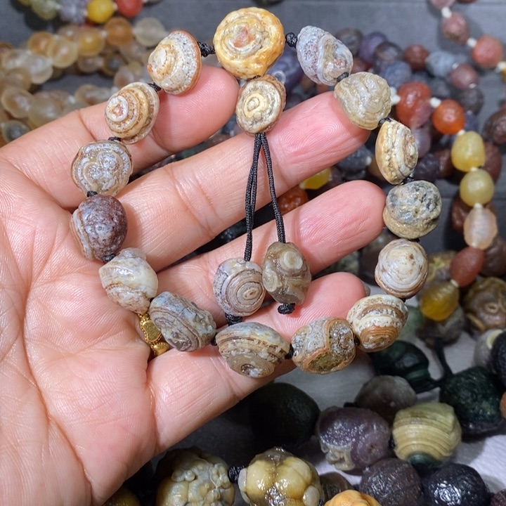 未镶嵌玛瑙/玉髓珠宝奇石是**呀