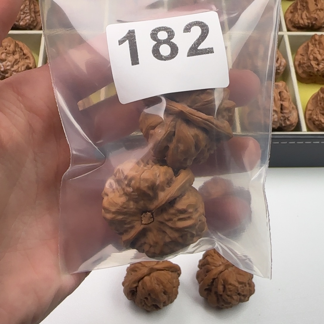 李***生文玩核桃天花板39